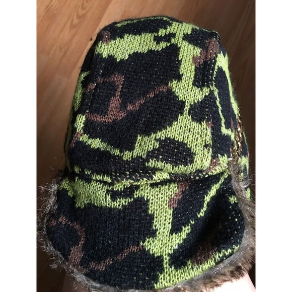 Vintage BETSEY JOHNSON WINTER HAT - Picture 8 of 9